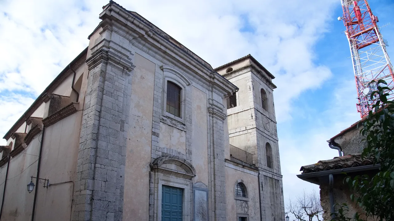 La chiesa di Santa Maria Annunziata a Fumone